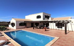 Villa Flora