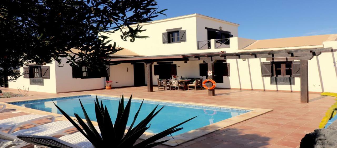 Villa Flora Lajares Exterior foto